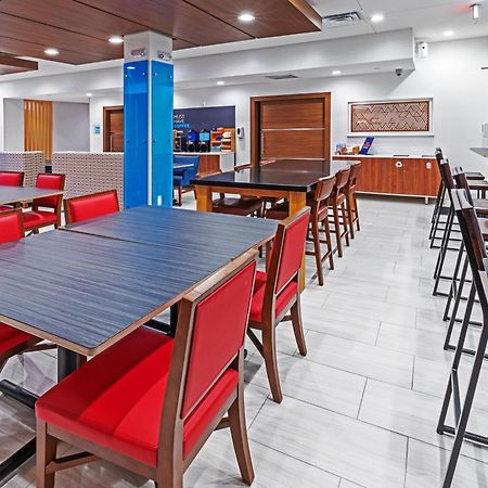 Holiday Inn Express & Suites - Stafford Nw - Sugar Land By Ihg Buitenkant foto