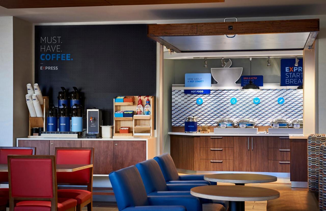 Holiday Inn Express & Suites - Stafford Nw - Sugar Land By Ihg Buitenkant foto