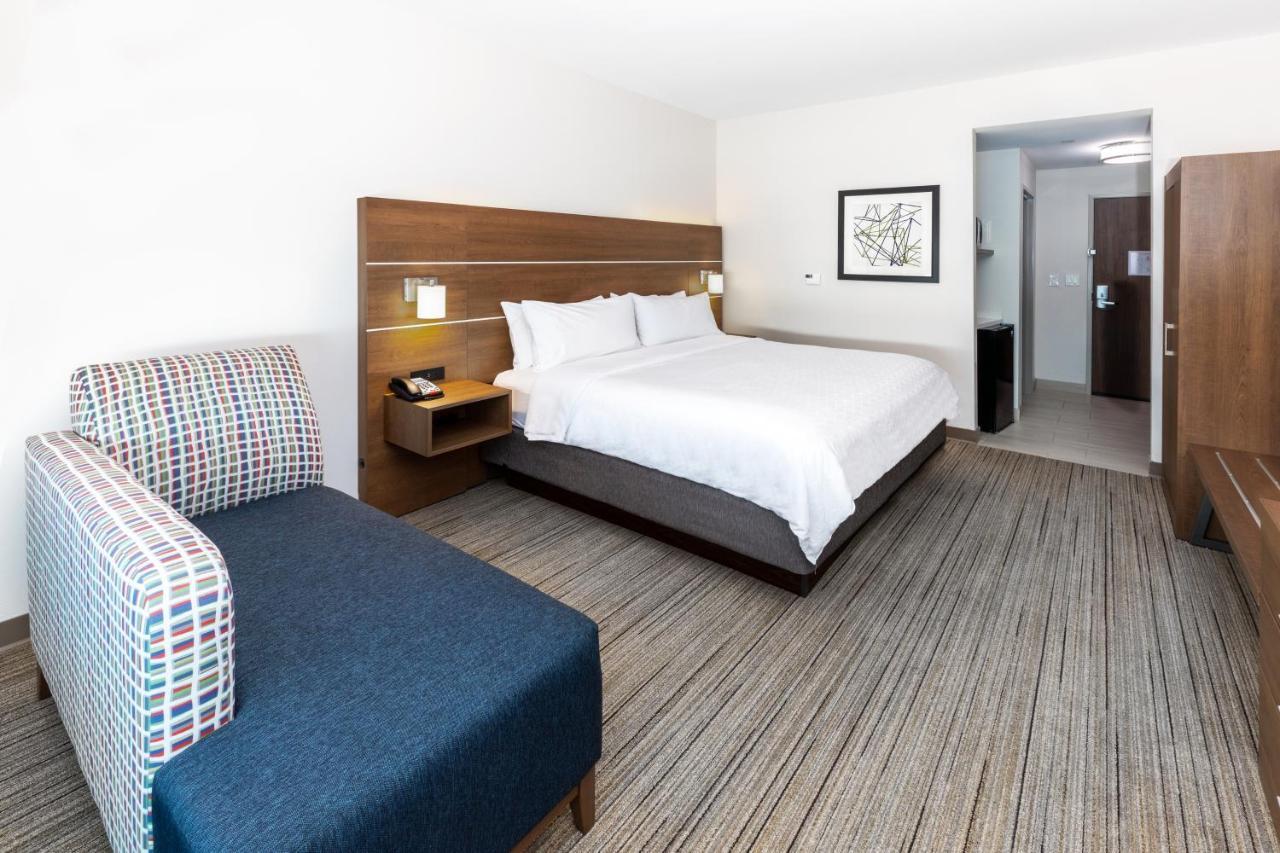 Holiday Inn Express & Suites - Stafford Nw - Sugar Land By Ihg Buitenkant foto