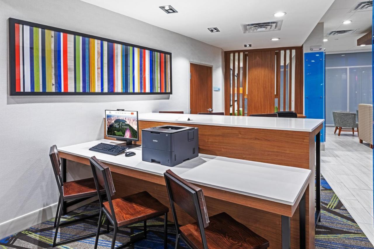 Holiday Inn Express & Suites - Stafford Nw - Sugar Land By Ihg Buitenkant foto