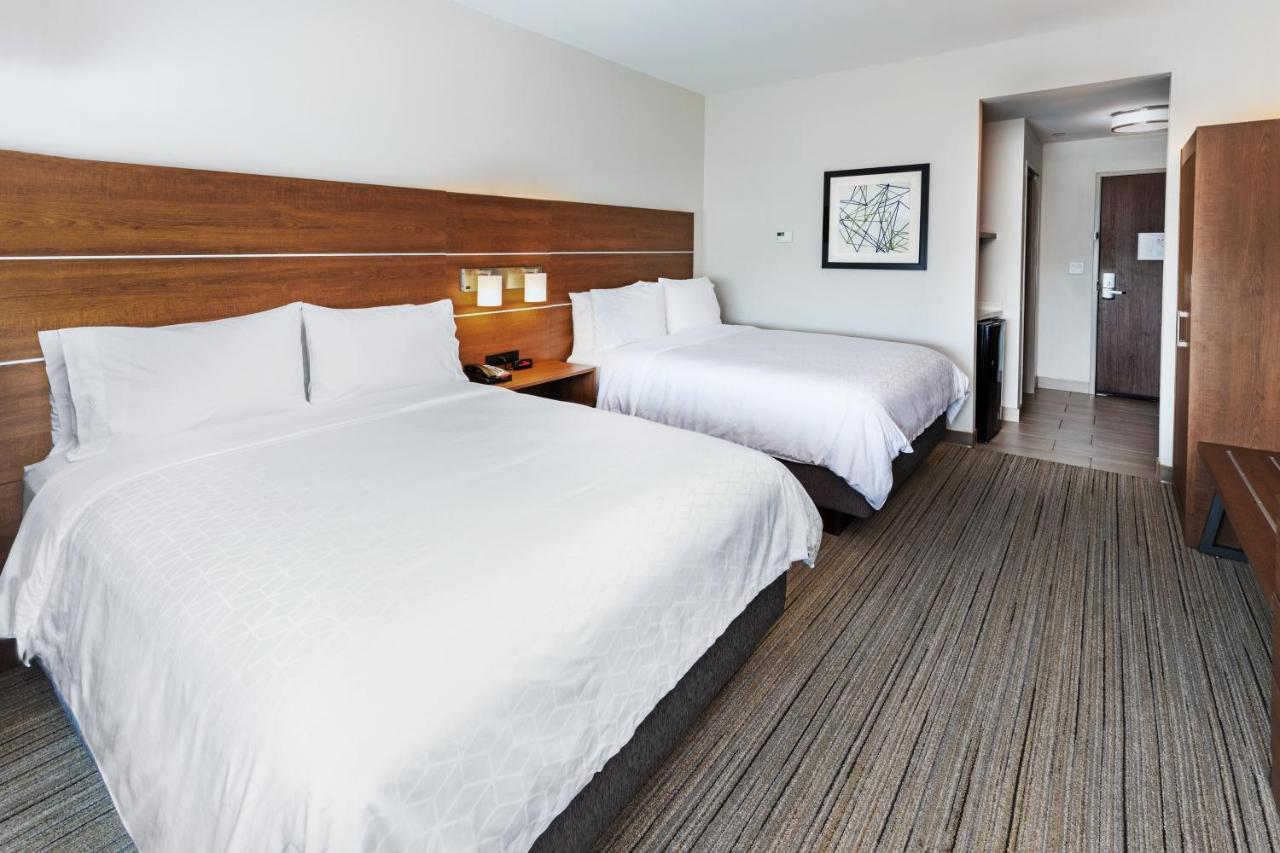 Holiday Inn Express & Suites - Stafford Nw - Sugar Land By Ihg Buitenkant foto