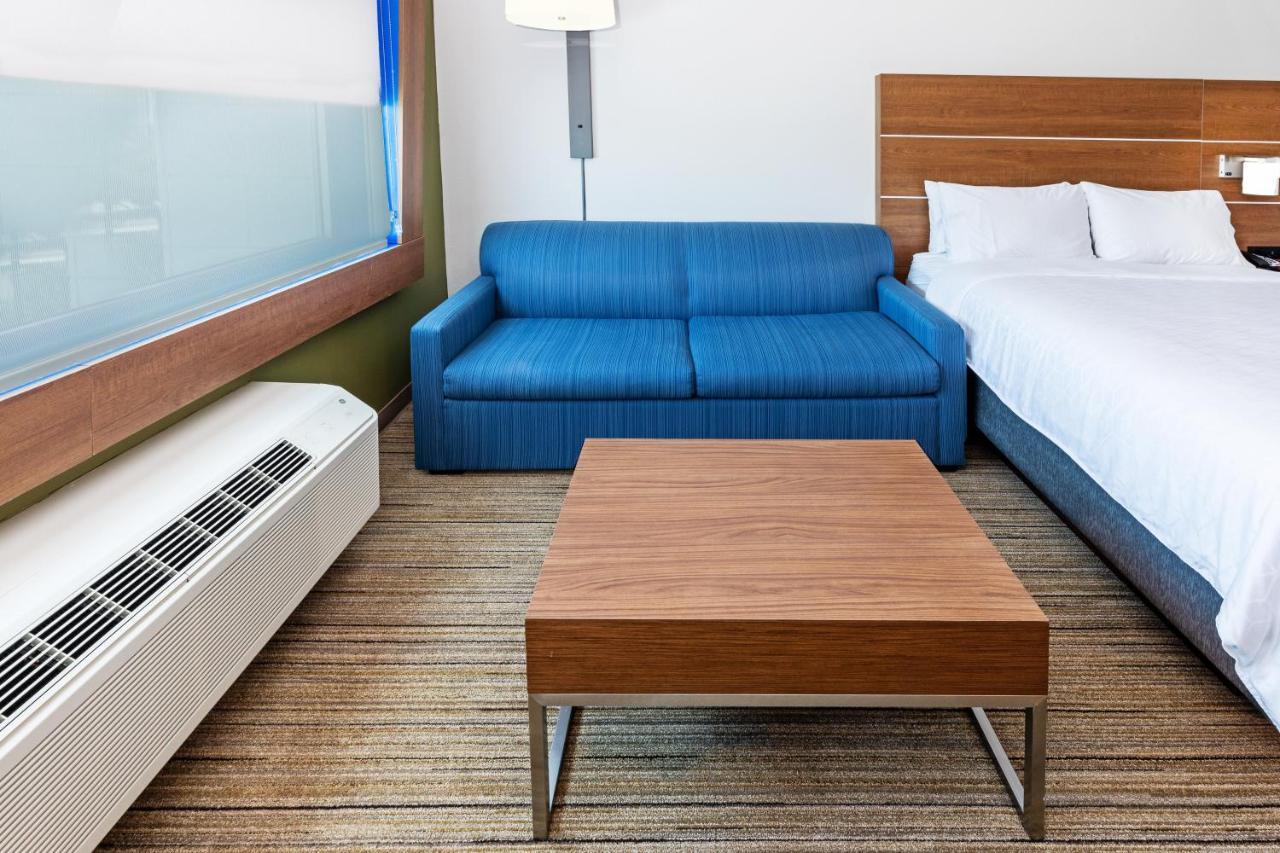 Holiday Inn Express & Suites - Stafford Nw - Sugar Land By Ihg Buitenkant foto
